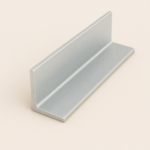 Уголок алюминиевый прессованный бульбообразный 16х15х1 мм АК6 ГОСТ 13617-97 в наличии в Казани