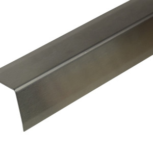 Уголок нержавеющий равнополочный 60х60х5 мм 08Х18Н10 в наличии в Казани