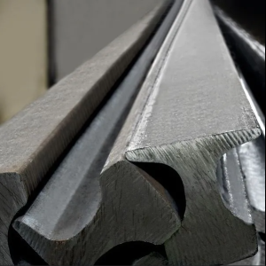 Рельс крановый КР70 120х11000 мм 58,72 см2 углеродистая мартеновская сталь ГОСТ 53866-2010 в наличии в Казани